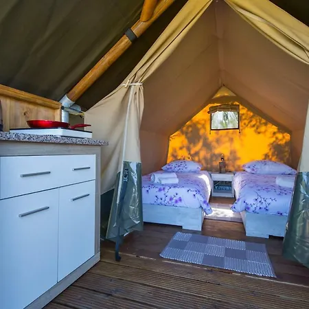 Kamp Romantik - Glamping Luxuszelt *