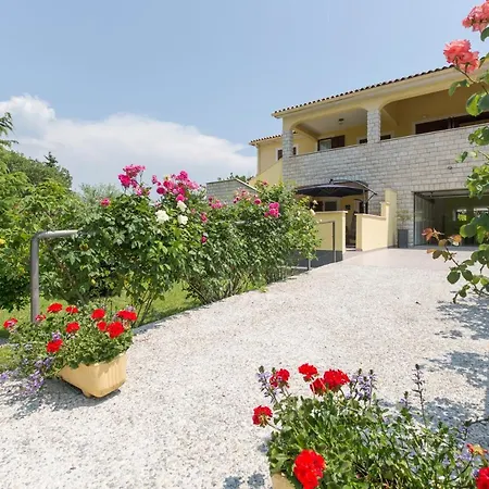 Kamp Romantik - Glamping * Labin (Istria)